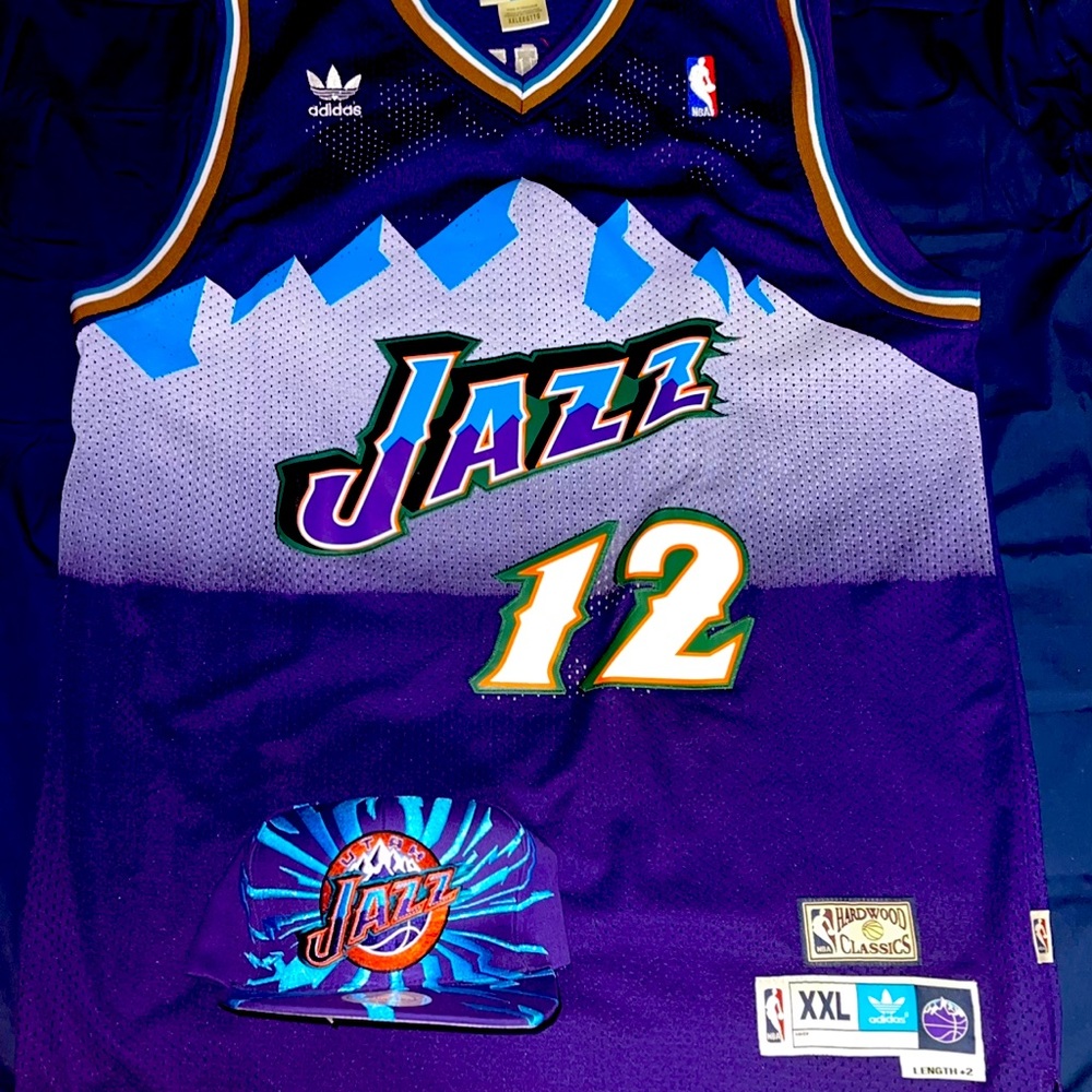 Utah jazz purple jersey xxl John Stockton and Mitchell ness snapback throwback